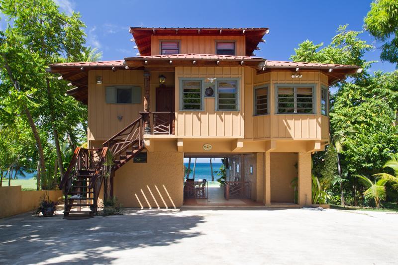 Tres Palmas Inn And Villas รินกอน ภายนอก รูปภาพ